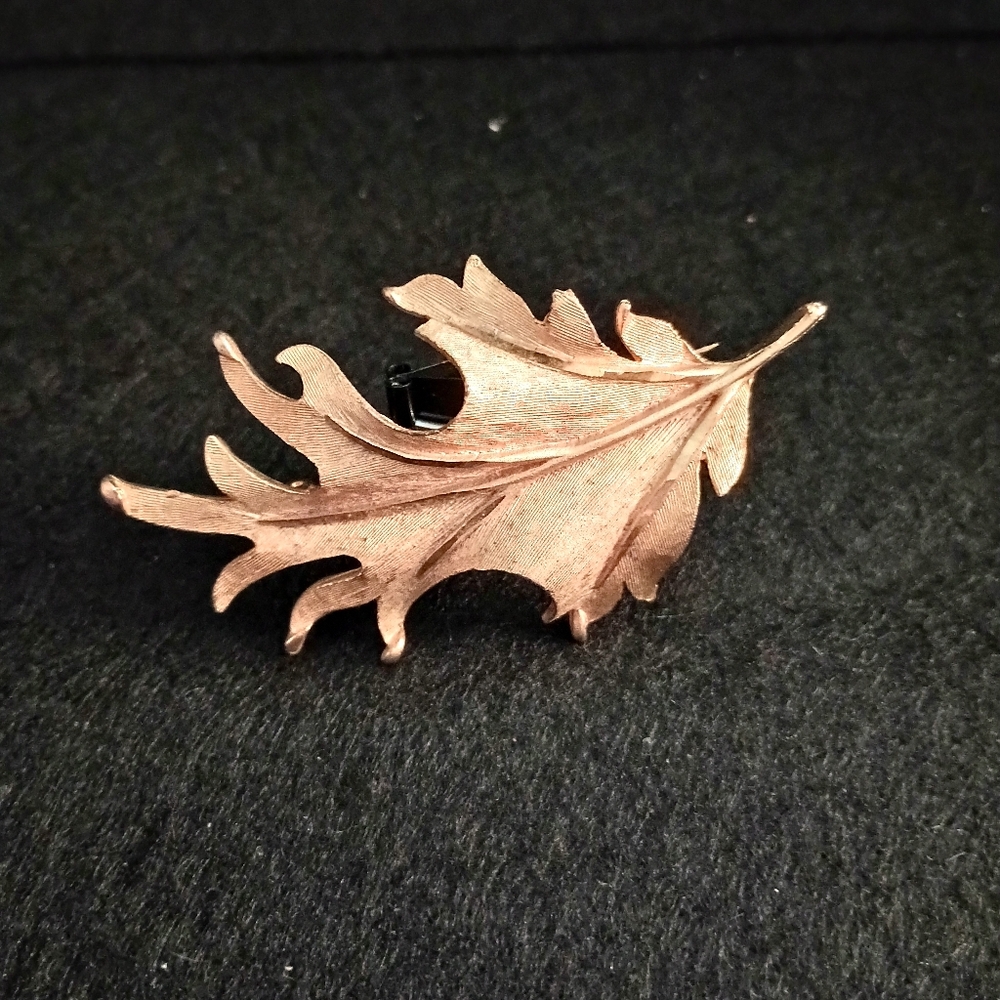 BSK Gold Tone Leaf Brooch Signed